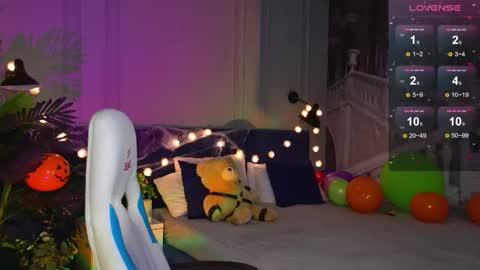 im Amy online show from 10/25/25, 06:21