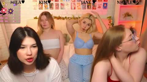 Snapshot of _ramune_ chatting on 06/01/26, 08:10 Merlizz Eva Jane Mila Nicole left to right online show from 06/01/26, 08:10
