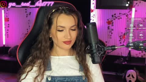 -RED HAT- online show from 04/06/26, 06:31