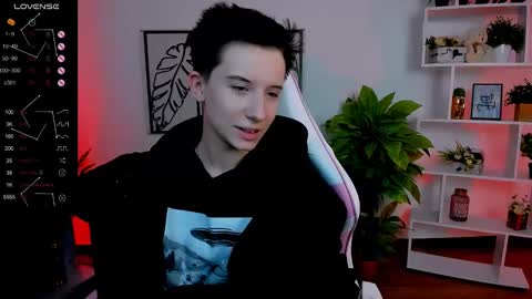 Rein online show from 02/25/25, 06:03