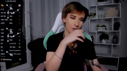 Rein online show from 11/27/25, 06:43