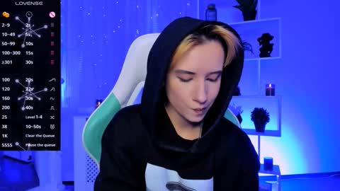 Rein online show from 03/19/26, 04:33