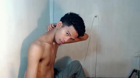 _rellvanxx online show from 11/30/25, 02:04