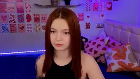 Snapshot of _reverse_gang_ chatting on 02/14/25, 06:56 LISSAPVT IS OPEN online show from 02/14/25, 06:56