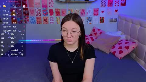 Snapshot of _reverse_gang_ chatting on 02/27/25, 11:20 LISSAPVT IS OPEN online show from 02/27/25, 11:20