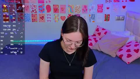 Snapshot of _reverse_gang_ chatting on 02/27/25, 02:21 LISSAPVT IS OPEN online show from 02/27/25, 02:21