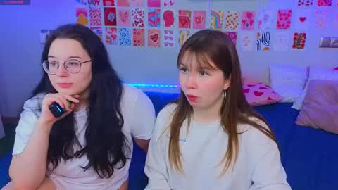 Snapshot of _reverse_gang_ chatting on 03/01/25, 06:32 LISSAPVT IS OPEN online show from 03/01/25, 06:32