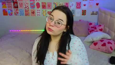 Snapshot of _reverse_gang_ chatting on 03/03/25, 06:33 LISSAPVT IS OPEN online show from 03/03/25, 06:33