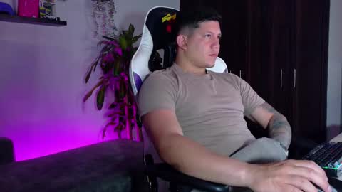 Roberto online show from 02/01/26, 06:34