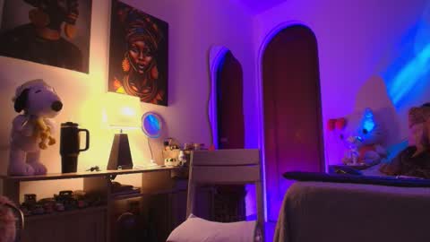 Snapshot of _rose_smith chatting on 12/20/25, 02:18 _rose_smith online show from 12/20/25, 02:18