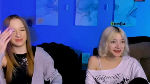 sabrina  online show from 05/17/26, 09:17