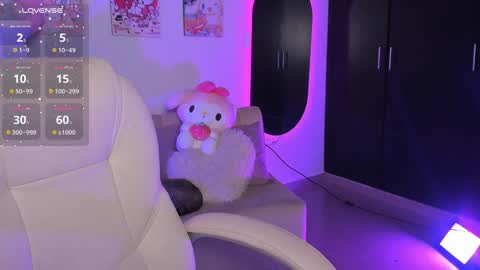   online show from 01/24/25, 02:41