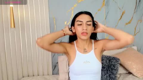 Snapshot of _samara_smith_ chatting on 10/06/25, 07:22 SAMARA SMITH online show from 10/06/25, 07:22