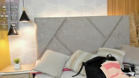 Antonella  online show from 04/11/26, 12:31