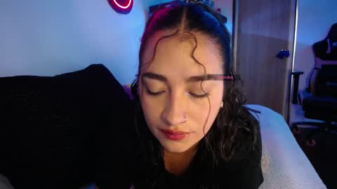 Snapshot of _santalove_ chatting on 01/05/25, 07:39 SantaLove online show from 01/05/25, 07:39