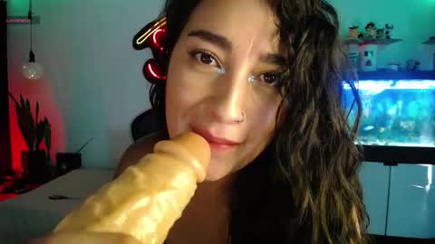 Snapshot of _santalove_ chatting on 01/11/25, 10:29 SantaLove online show from 01/11/25, 10:29