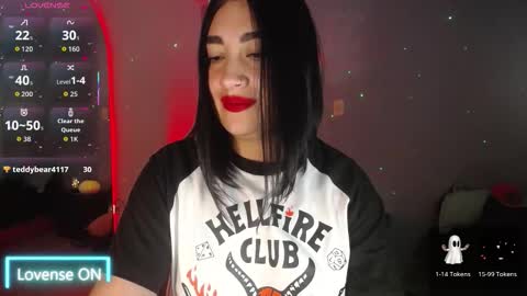 Snapshot of _santalove_ chatting on 02/02/26, 08:40 SantaLove online show from 02/02/26, 08:40