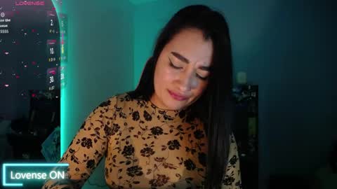  SantaLove  online show from 04/27/26, 10:08