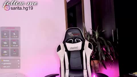 Sara  intagram online show from 02/13/25, 01:05