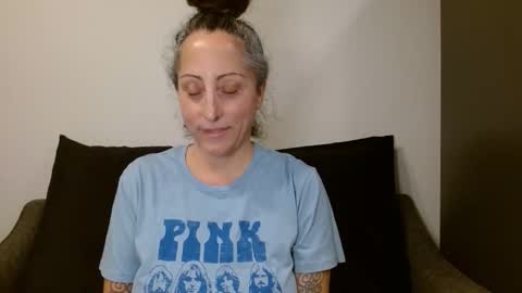 Sara Lynn online show from 03/21/26, 05:01