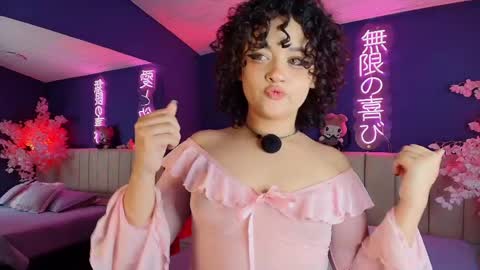 Sara online show from 04/04/26, 04:11