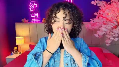 Sara online show from 04/11/26, 05:34