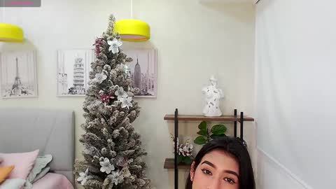 Snapshot of _sassy_girl chatting on 12/04/24, 06:17 Sassy Girl online show from 12/04/24, 06:17