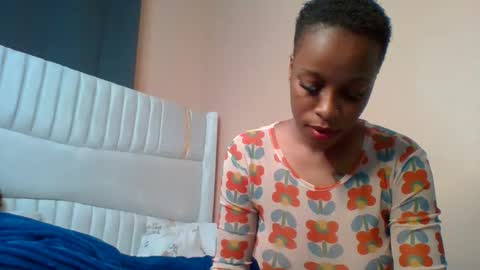 Snapshot of _sassydiva_ chatting on 11/30/25, 11:14 _sassydiva_ online show from 11/30/25, 11:14