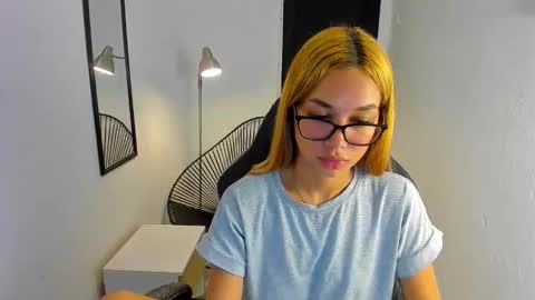 Valerie online show from 04/09/26, 02:00