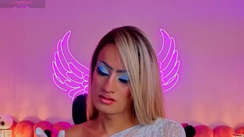 Scarlett online show from 10/25/25, 01:18