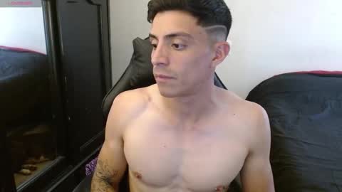 Snapshot of _schnnneider_ chatting on 09/12/25, 04:07 SCHNEIDER online show from 09/12/25, 04:07