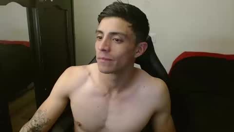 Snapshot of _schnnneider_ chatting on 09/25/25, 04:27 SCHNEIDER online show from 09/25/25, 04:27