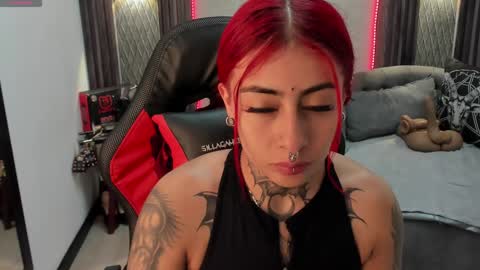 Snapshot of _selene_red chatting on 02/03/25, 03:49 Selene online show from 02/03/25, 03:49