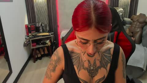 Snapshot of _selene_red chatting on 02/05/25, 04:36 Selene online show from 02/05/25, 04:36