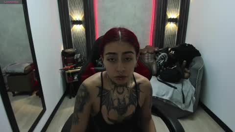 Snapshot of _selene_red chatting on 02/26/25, 12:36 Selene online show from 02/26/25, 12:36