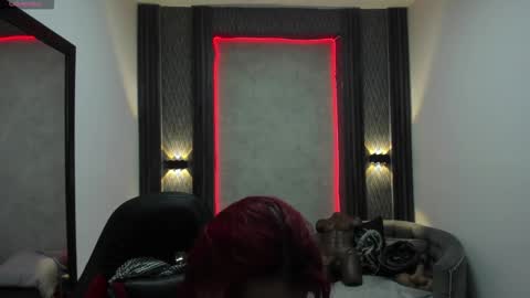 Snapshot of _selene_red chatting on 03/04/25, 01:28 Selene online show from 03/04/25, 01:28