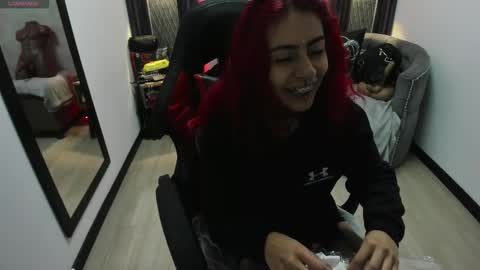 Snapshot of _selene_red chatting on 03/06/25, 12:41 Selene online show from 03/06/25, 12:41