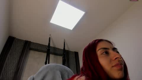 Snapshot of _selene_red chatting on 10/03/25, 02:03 Selene online show from 10/03/25, 02:03