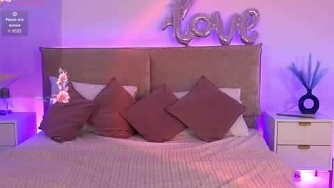 Selestia online show from 04/24/26, 01:02