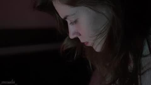 Snapshot of _sensualia_ chatting on 01/08/26, 11:29 Lia online show from 01/08/26, 11:29