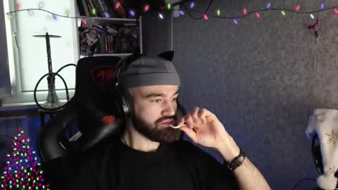 Snapshot of _serious_man chatting on 01/10/26, 11:56 Ask me online show from 01/10/26, 11:56