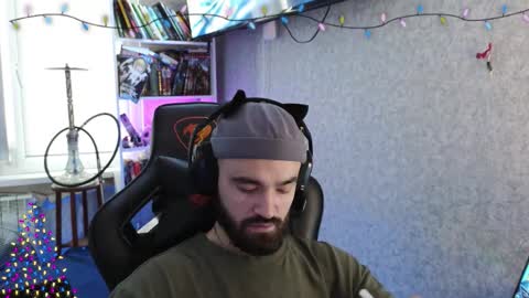 Snapshot of _serious_man chatting on 01/14/26, 12:00 Ask me online show from 01/14/26, 12:00