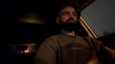 Snapshot of _serious_man chatting on 02/02/26, 03:44 Ask me online show from 02/02/26, 03:44