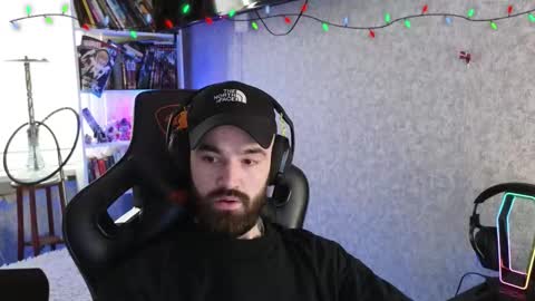 Snapshot of _serious_man chatting on 02/16/26, 07:26 Ask me online show from 02/16/26, 07:26