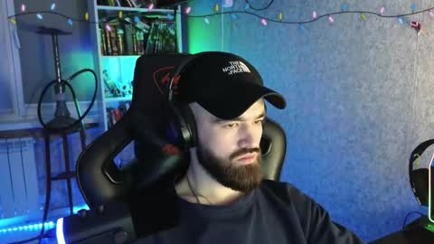 Snapshot of _serious_man chatting on 03/01/26, 12:56 Ask me online show from 03/01/26, 12:56