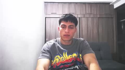 Juan Pablo-independent model online show from 03/26/26, 04:29