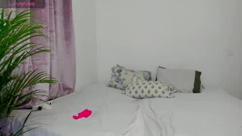 E T H A N      S T A R online show from 03/08/25, 12:55