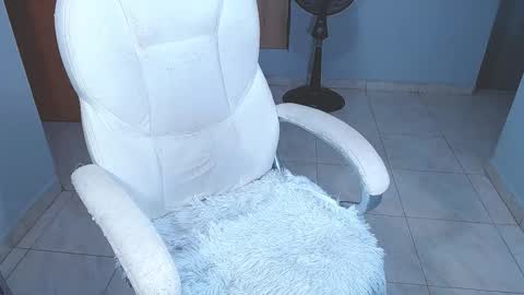 Sara online show from 11/09/25, 10:41