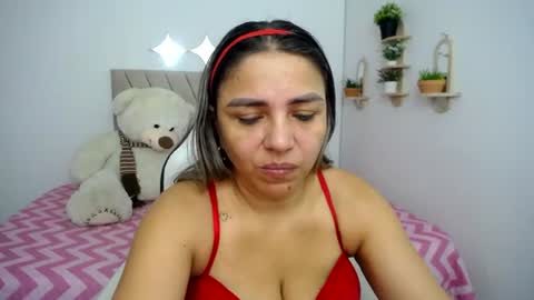 Snapshot of _sexyredhead_ chatting on 08/01/26, 12:37 KATA online show from 08/01/26, 12:37