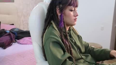 _sharlotte777 online show from 01/14/26, 12:44